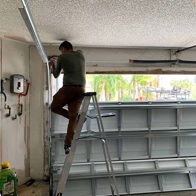 Experienced Garage Door Installation Experts in Broward, FL